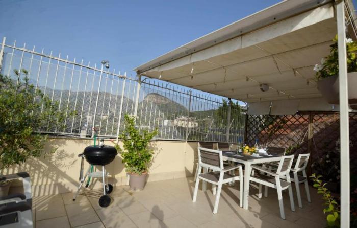 La Terrazza Family Holidays - Sorrento Coast Sant'Agnello Ruang foto