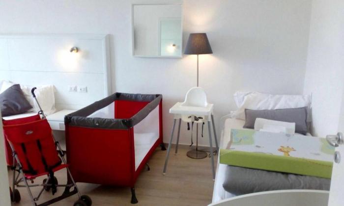 La Terrazza Family Holidays - Sorrento Coast Sant'Agnello Ruang foto